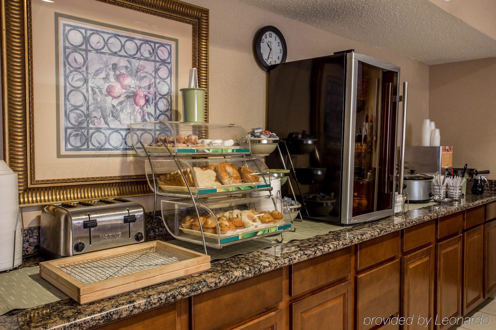 Quality Inn Huntersville Near Lake Norman מראה חיצוני תמונה
